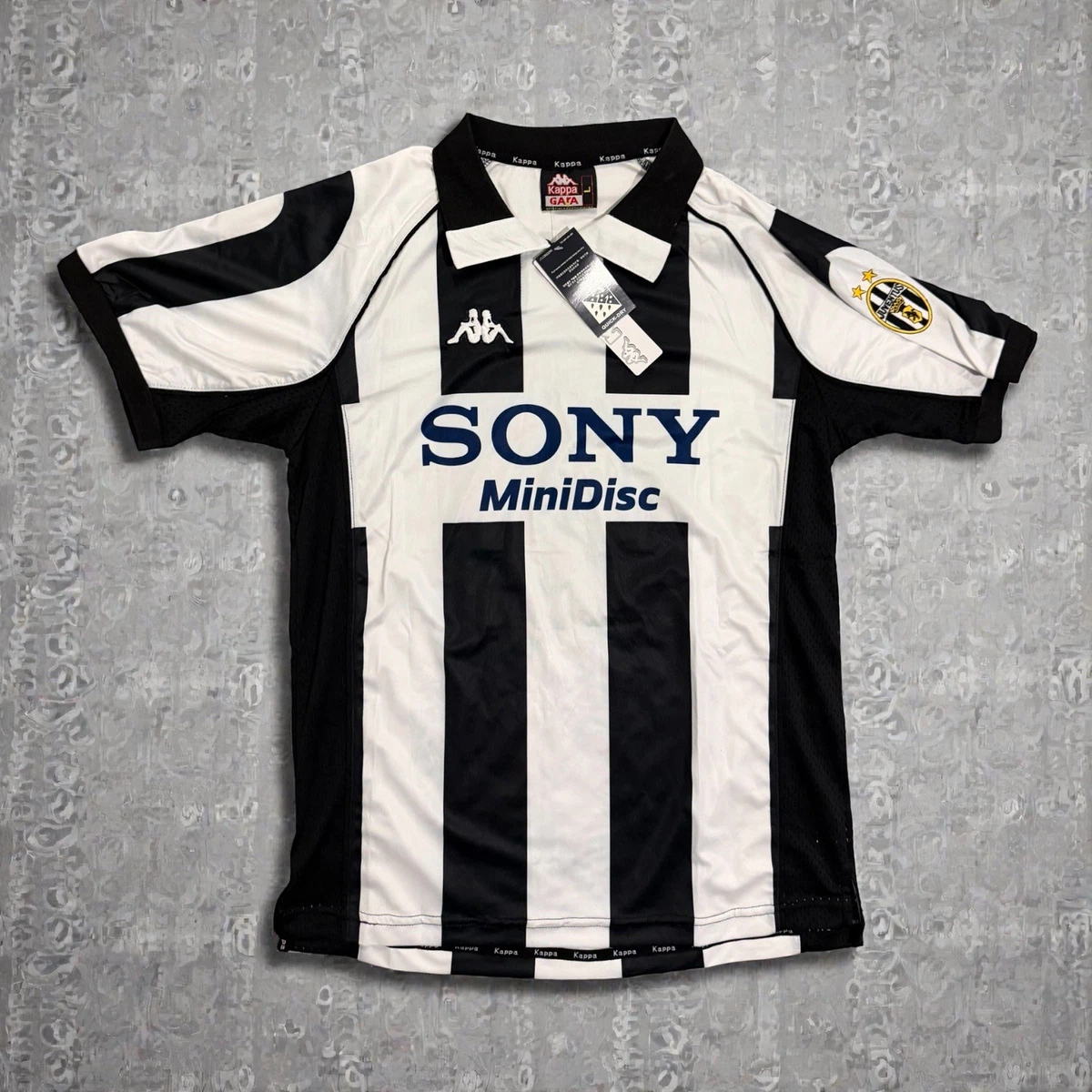 Juventus Kappa In International Club Soccer Fan Apparel