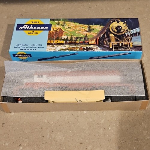 Athearn 4430 Blue Box HO SD40-2 Powered FRISCO #954 DC NIB - Picture 12 of 16