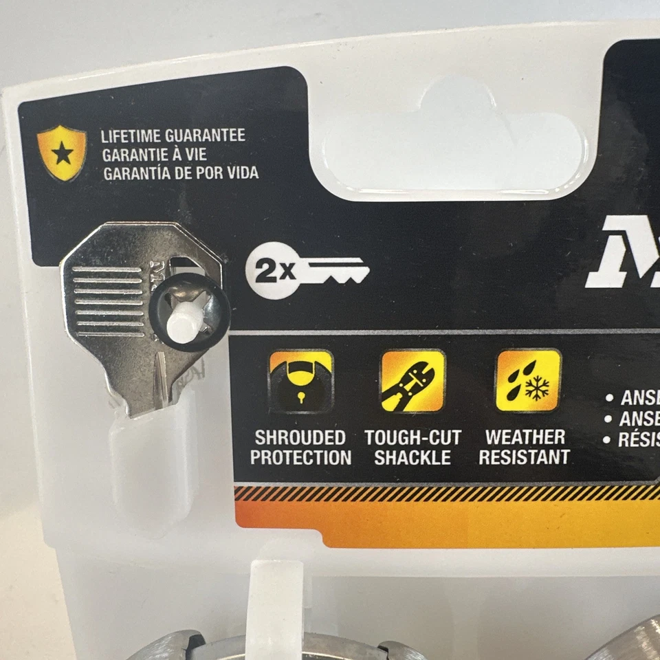 MASTER LOCK Shrouded Padlock 3 Pack Heavy Duty Keyed Alike - Image 4 of 4