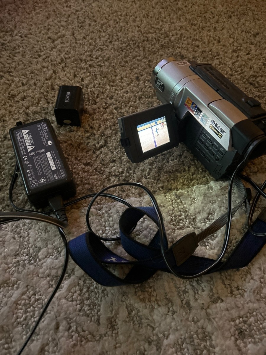 Sony Handycam CCD-TRV308 8mm Hi8 Camcorder Nightvision TESTED AND WORKS