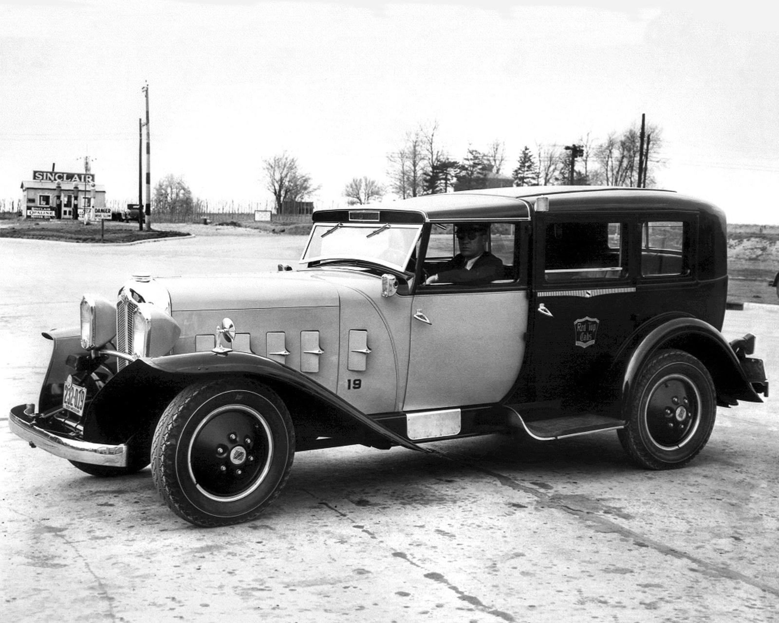 1931 CHECKER TAXI CAB Photo (233J) eBay