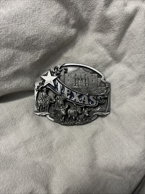 SISKIYOU BUCKLE CO TEXAS BELT BUCKLE  1994 I-67 ALAMO LONG HORNS LONE STAR VTG
