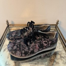 Alegria Shoes Womens Size 39 Black Pink Floral Essence Leather Lace Up ESS-579