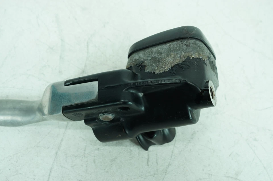 07 Harley Touring FLHX Street Glide OEM Front Right Brake Lever Master Cylinder - Image 3 of 4