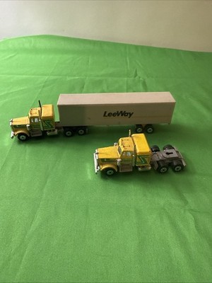 1980s Yat Ming Kenworth Semi Tractor Trailer Lee Way Transport