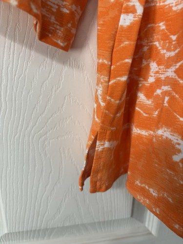 Belle by Kim Gravel TripleLuxe Knit Batik 3/4-Sleeve Size Large Top Orange EUC - Picture 4 of 7