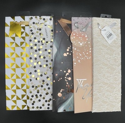 5 Cakewalk Wine Bottle Gift Bags with Gift Tags (3) 14'' x 4.5''  (2) 14'' x 5.25''