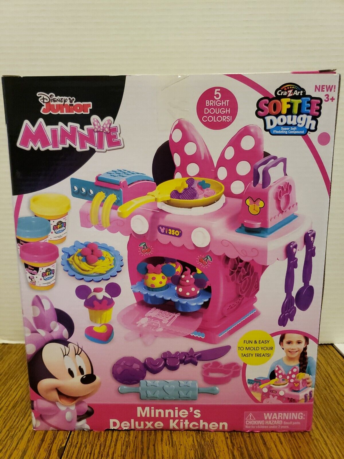 Minnie Mouse 56pc Deluxe Art Set