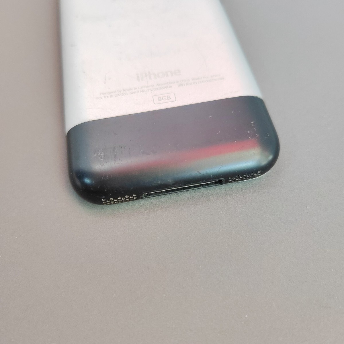 iPhone - i⭐︎u Apple iPhone 1st gen (iPhone2G) 8GB 2MP 3.5