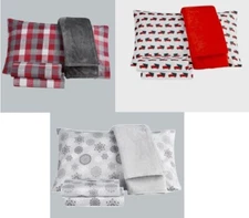 Traditions Collection Christmas Gift Different 4 Pc Full Sheet Set w/Plush Throw