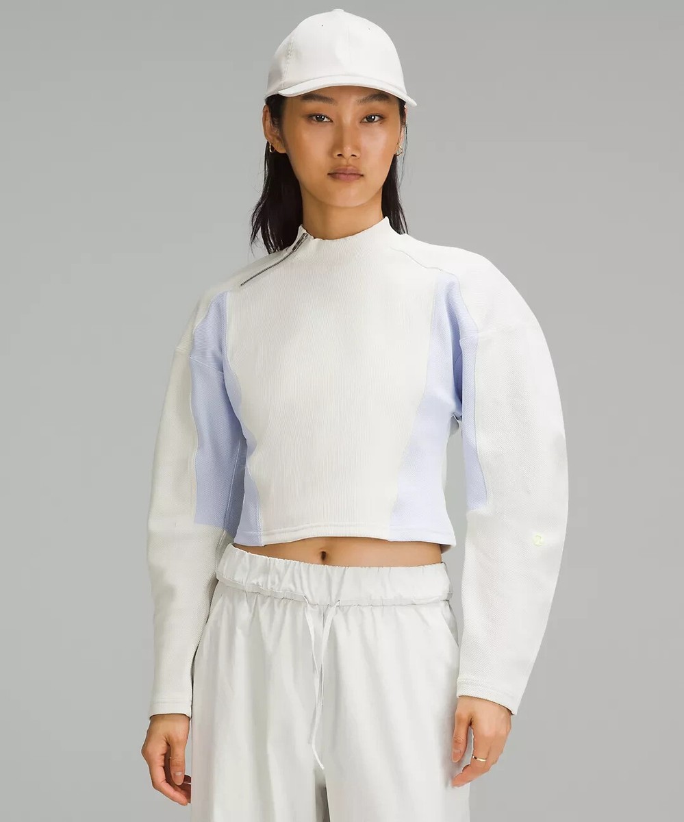 【未使用】Lululemon サイズ6ジップアップトップスBone LULULEMON Bone/Blissful Blue Ribbed Luxtreme Wide-Sleeve Pullover