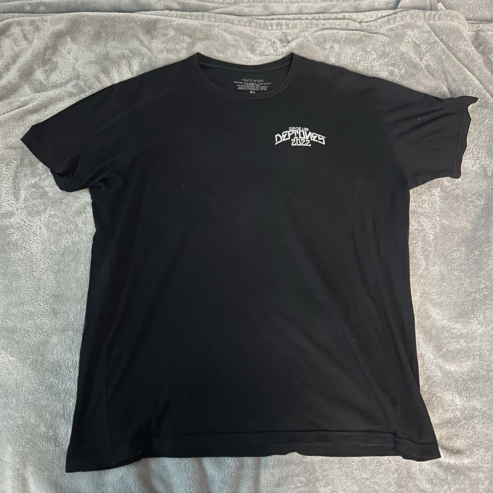 Dia de Los Deftones 2022 Shirt Size XL Black image 1
