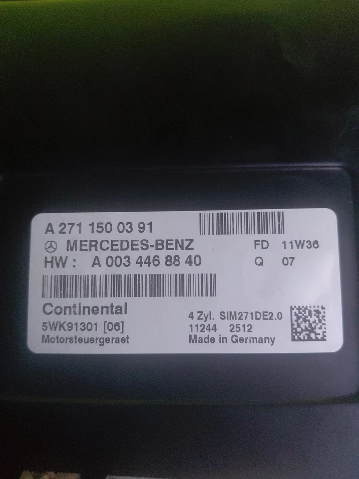 2012 Mercedes Benz W204 C250 ECU ECM Engine Computer Control Module A271 1500391 - Image 4 of 4
