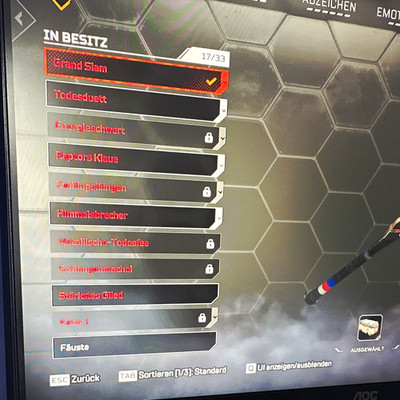 Apex Legends PC Account 12 Heirlooms 2x Skins 5 Charakter Heirlooms, 5 Indiv.
