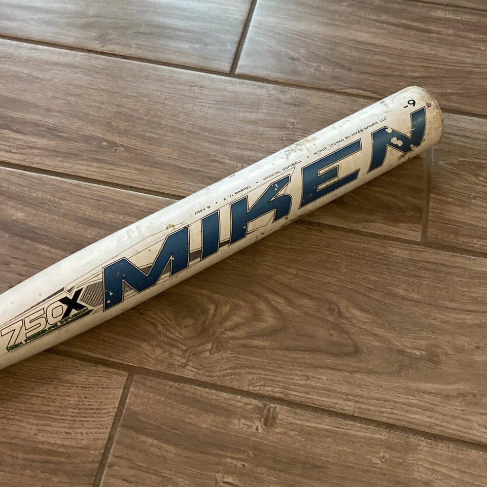 Софтбольная бита для быстрой подачи Miken Revex 33/24 унции 750X 2 1/4 -9 США - Изображение 2 из 4
