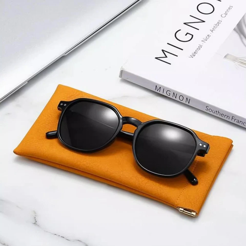 Eyeglass Storage Bag Soft Eyeglass Pouch PVC Leather Sunglasses Case Squeeze Top - Image 2 of 4