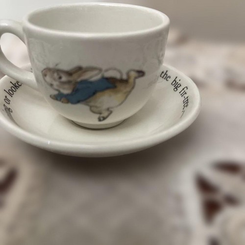 Vintage Peter Rabbit Mug 1950s-80s UK Made Collectible New - Picture 2 of 6