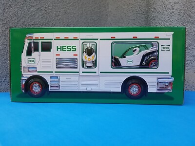 Hess 2018 Toy Truck RV with ATV and Motorbike New in box