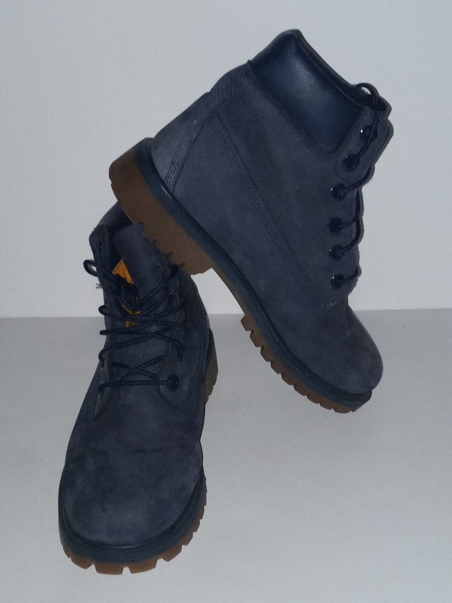 Timberland 6 Inch Premium 3793A. Suede Navy Blue Boys Size  display picture 1