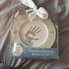 Baby handprint and footprint kit