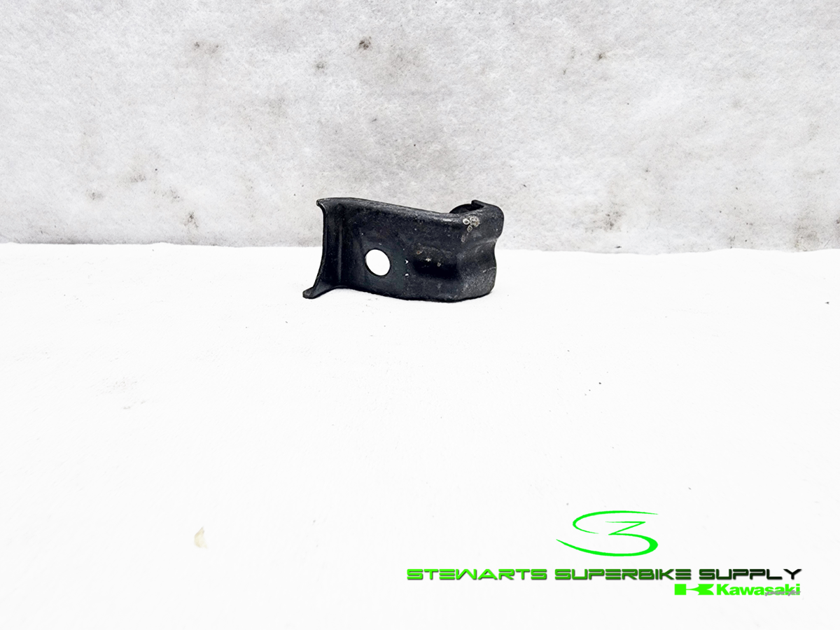 ‎✿ ‎memurin ページ ‎✿ ‎ 1990 - 1993 KAWASAKI NINJA ZX11 OEM RIGHT UPPER RADIATOR BRACKET