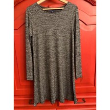 Gap Sz Medium Sparkly Holiday Dress Long Sleeved Shift Light Sweater Stretch EUC