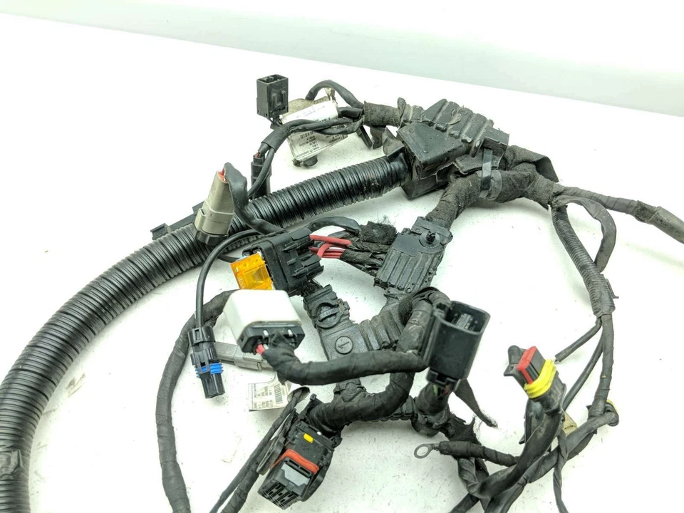 Arnés de cableado principal telar 14-17 Harley FXDL Dyna Low Rider 69200455 Foto 3 de 4