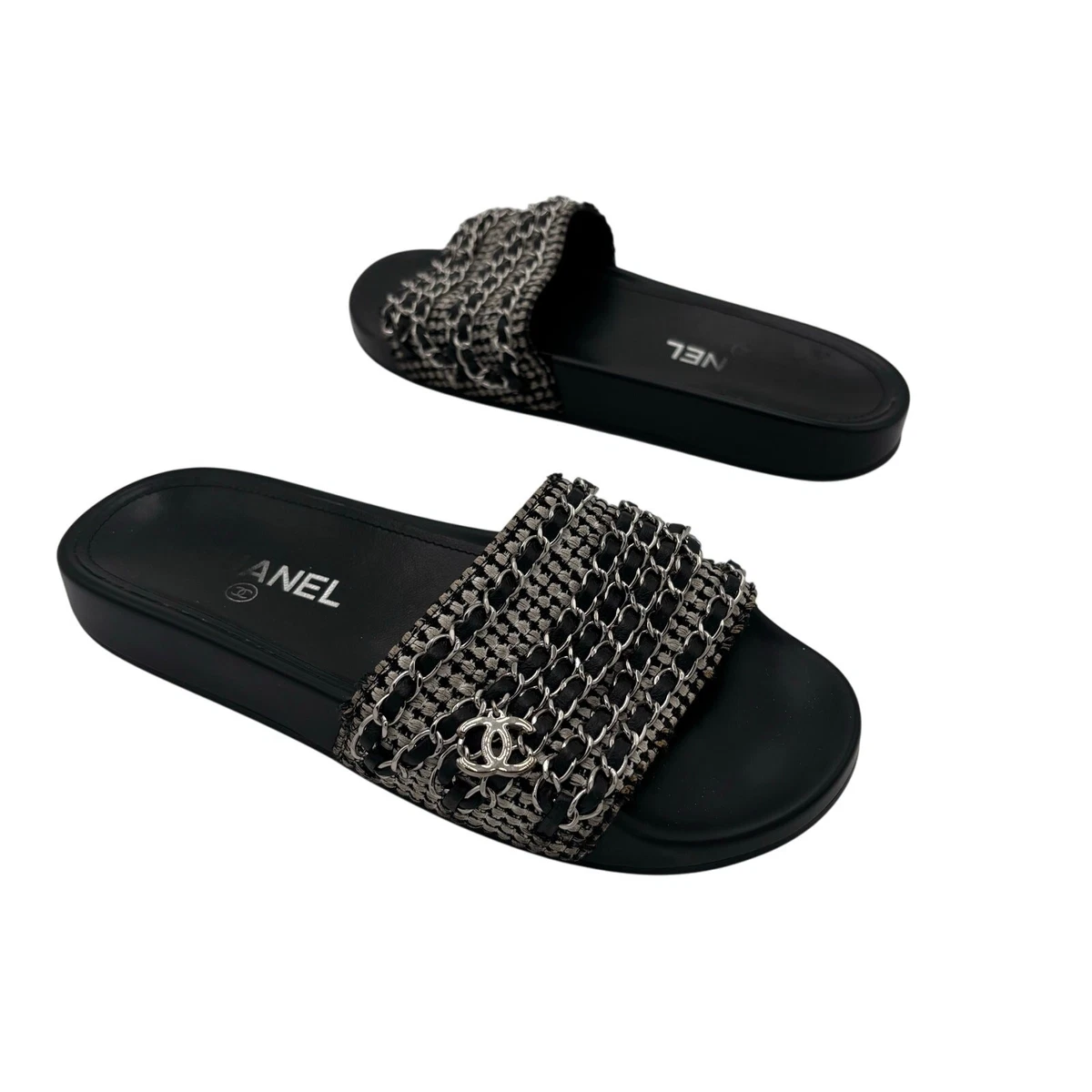 CHANEL Low 3/4