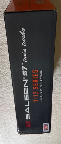 2004 SALEEN S7 TWIN TURBO RED METALLI 1:12 SCALE DIECASTCAR BY MOTORMAX 73005R - Picture 6 of 8