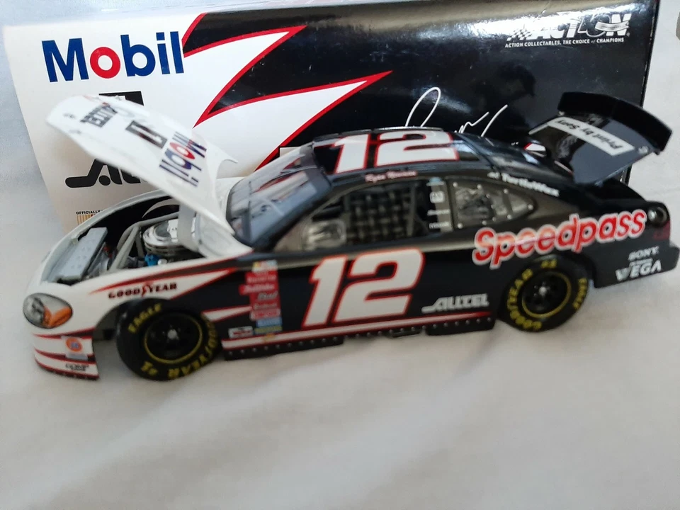Autographed 2002 Ryan Newman Alltell Mobil1 Speedpass Rookie 1/24 Diecast NASCAR - Image 3 of 4