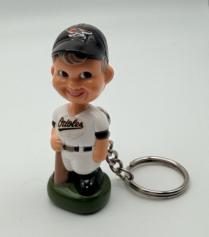1997 Baltimore Orioles MLB Baseball Player Plastic Figurine Keychain