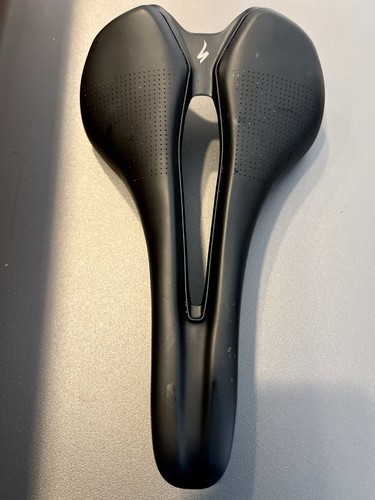 Selle Vélo Specialized Romin Evo - Rail Carbone, Largeur 143 Mm, Occasion