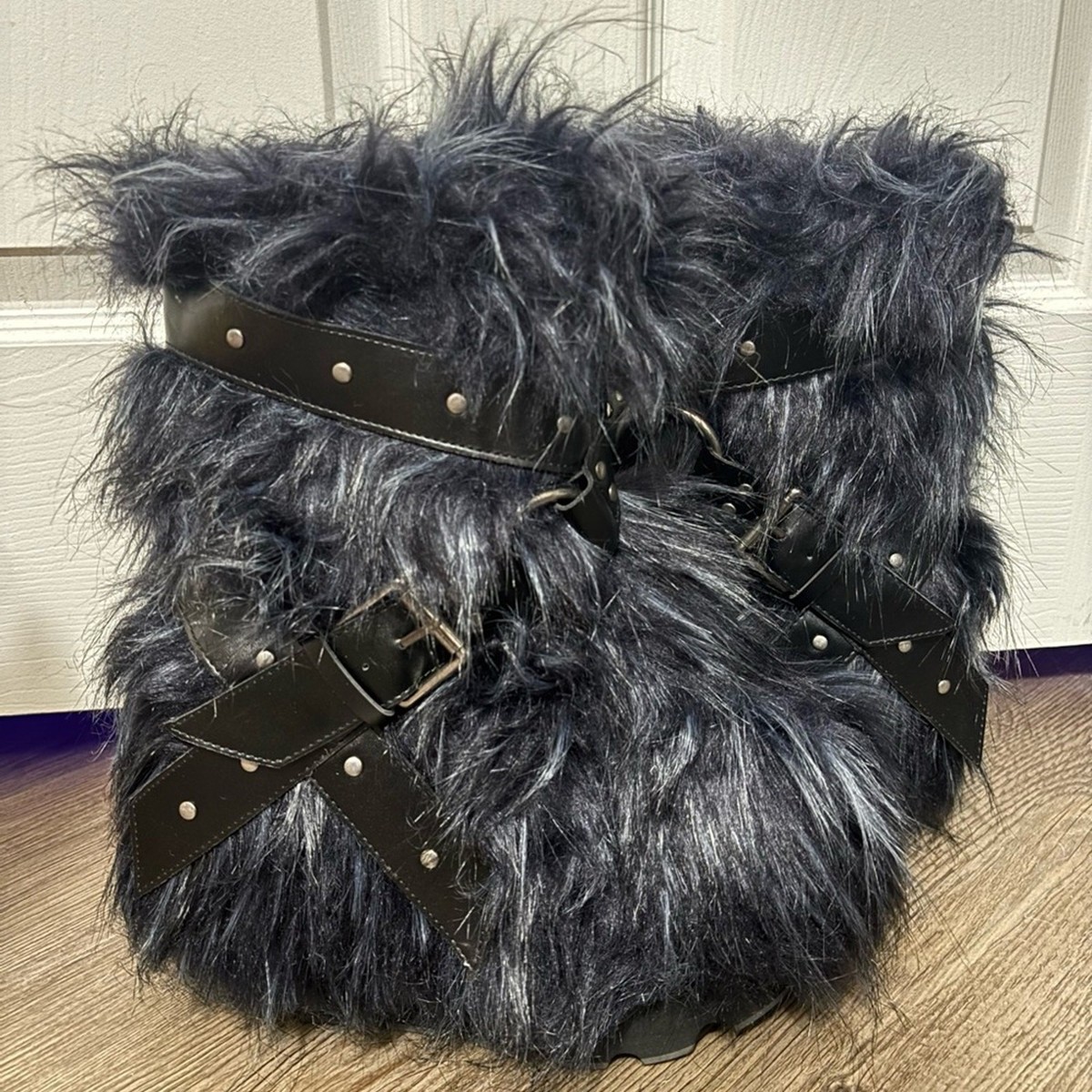 Dolls Kill / Club Exx Blue Low Wild Instincts Faux Fur Boots Size