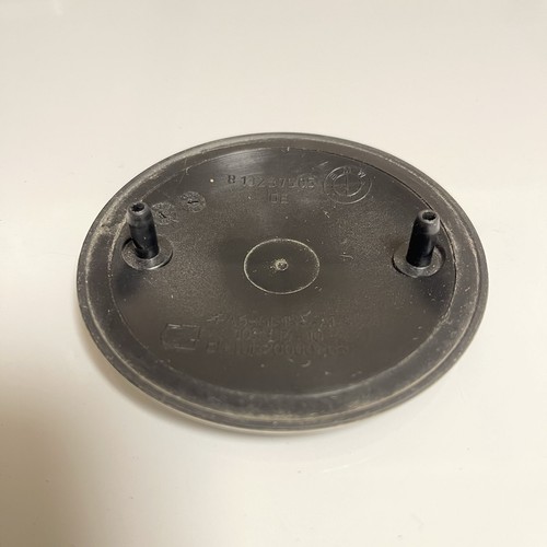 BMW Front Hood Emblem Roundel 8132375 OEM E70 E83 E46 E36 E39 E90 E34 E30 X3 X5 - Foto 2 di 4