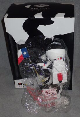 Vintage COW PARADE 7282 MOONWALKING COW Figurine | eBay