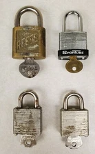 4 Vintage Padlocks Working With Keys Reese MasterLock SporTube