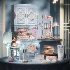 Flower Knows Butterfly Cloud Collar All-in Full Set Makeup Gift Box  NO PERFUMES