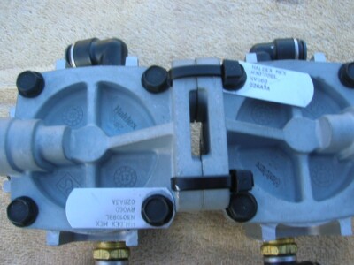 Watson & Chalin 19006-10KZ Suspension Valve LH / RH Hendrickson