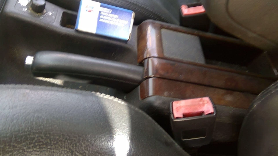 Audi A6 2004 conjunto de manija de freno de estacionamiento OEM freno eléctrico de emergencia Foto 4 de 4