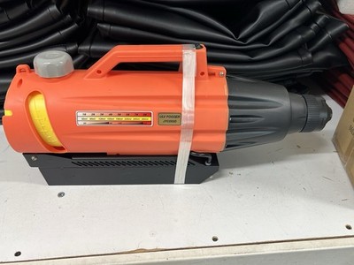 Battery Operated Electronic Sprayer. Comes With 2 Batteries,charger&spray Tips