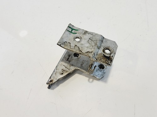 BMW F20 120D, Aufnahme Vorderachsträger rechts, 51647245796, 7245796