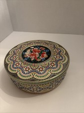Vtg 1970s Round Decorative Floral Metal Tin Holland 7.5”