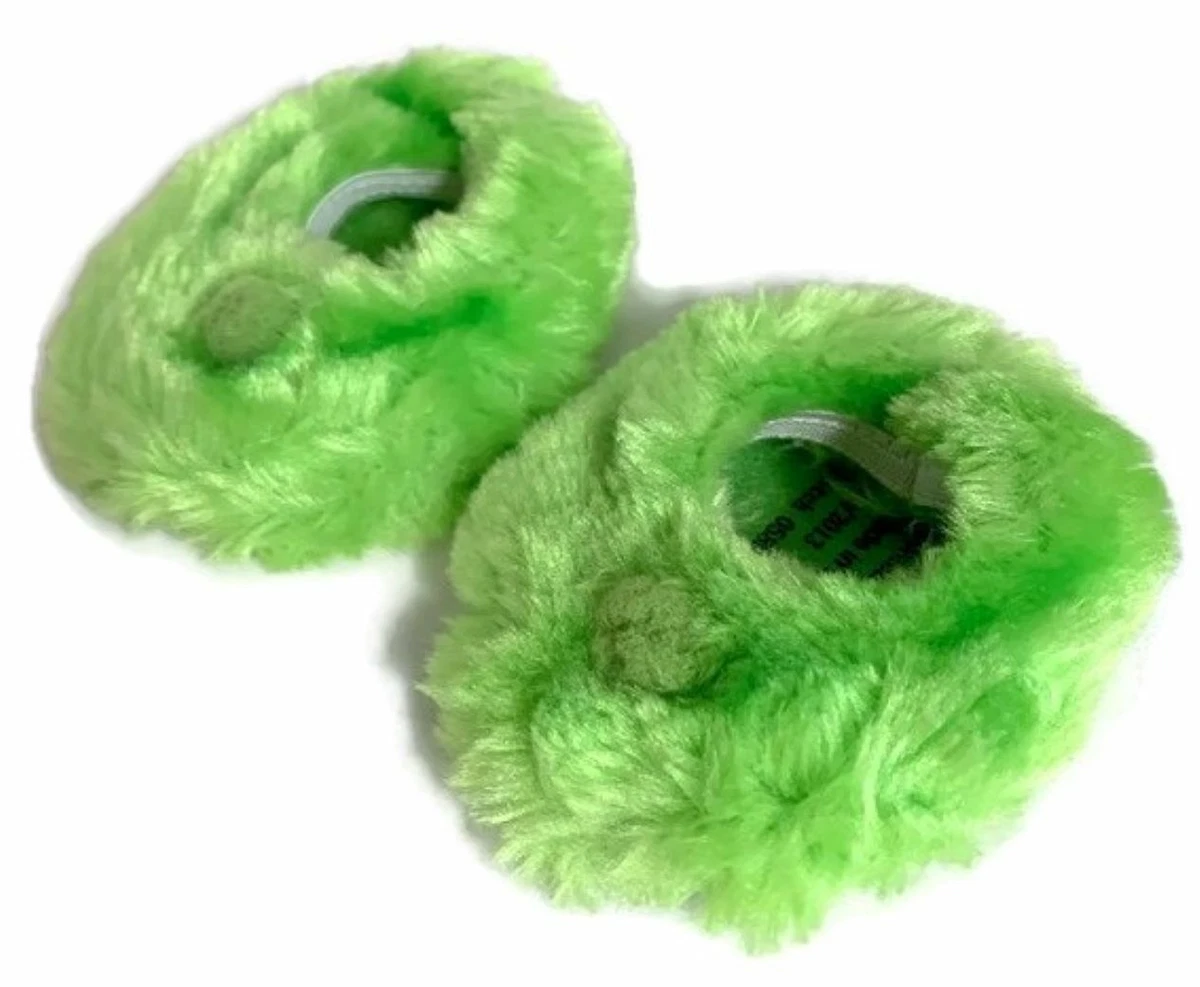 Green fuzzy slippers discount