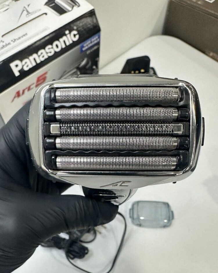 Panasonic Arc5 Wet Dry Auto Cleaning Men's Electric Razor Shaver ESLV95S 885170124110 eBay