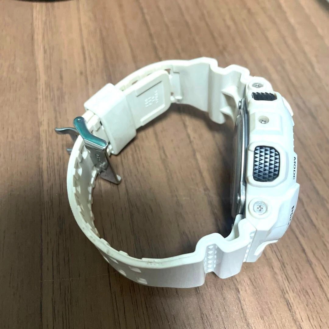 A BATHING APE (BAPE) G SHOCK A BATHING APE BAPE GD 100 bianco raro con scatola