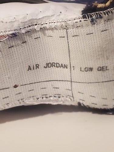 2020 Air Jordan 1 Low GS 'Royal Yellow' Size 12.5 Youth 553560-123 - Picture 13 of 16