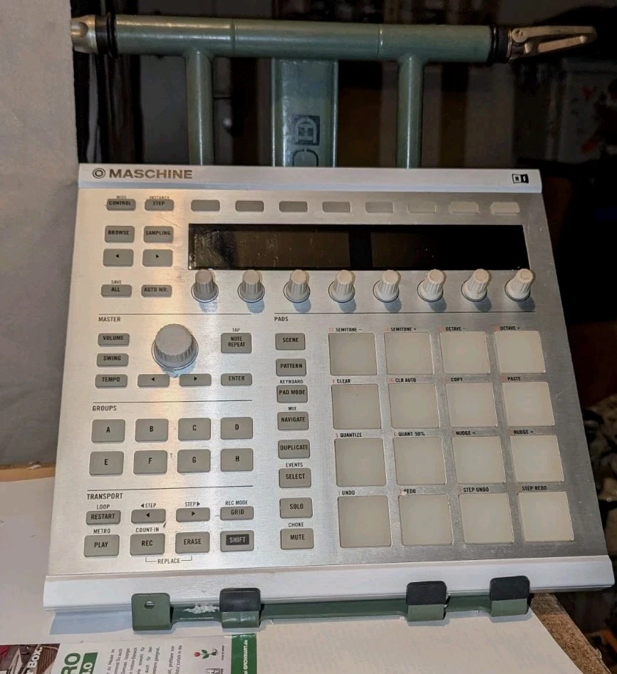 MASCHINE MK2 Native Instruments Groovebox - Sampler - Inkl. Rack - Ableton Live - Bild 3 von 4