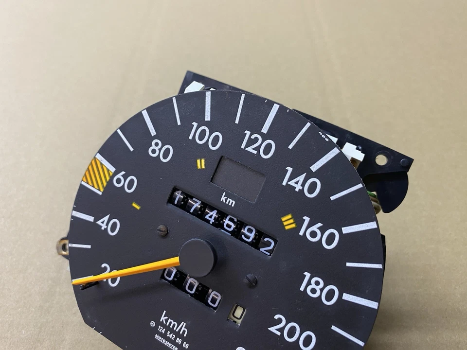 Mercedes W124 Tacho Meter Kombiinstrument 220 KMH Motometer 1245428666 ASD TOP - Bild 3 von 4