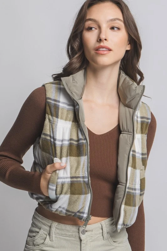 NWT Love Tree Women’s SMALL Reversible Puffer Vest -Olive Stone Full Zip Pockets - Image 2 of 4