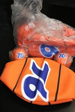 Union 76 Gas Station 2 Basketballs and 2 Baseballs